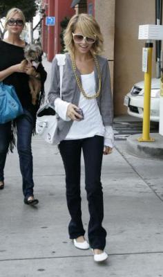 Nicole RiChie